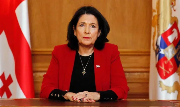 შეშფოთებული ვარ აზერბაიჯანსა და სომხეთს შორის საბრძოლო მოქმედებების განახლებით - სალომე ზურაბიშვილი