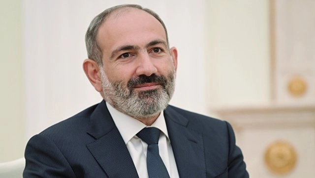  სომხეთის პრემიერ მინისტრი ნიკოლ ფაშინიანი თანამდებობიდან გადადგა