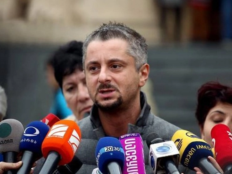 „თქვენ ხართ მშიშრები“ - ნიკა გვარამია დავით დვალს და რევაზ საყევარიშვილს მიმართავს
