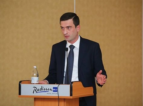 ბათუმის ბულვარის ადმინისტრაცია ბულვარის განვითარების კონცეფციის პროექტზე მუშაობს
