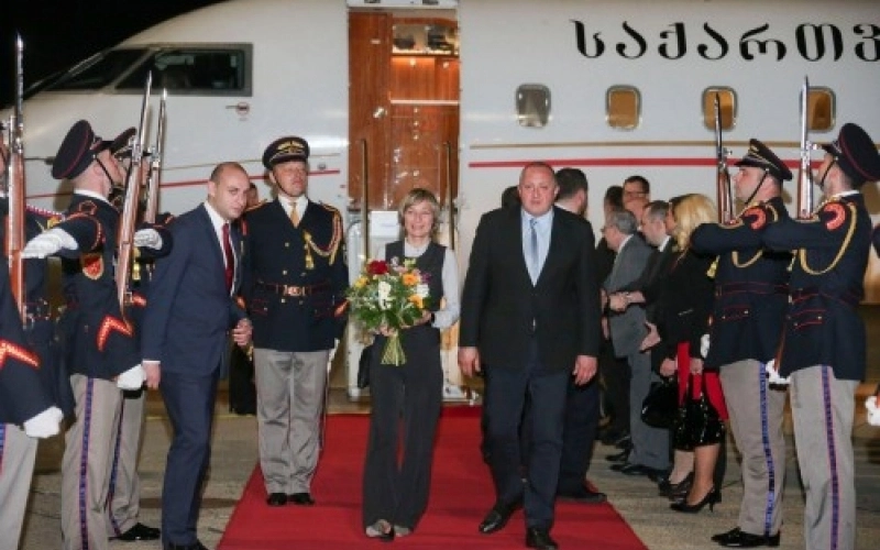 საქართველოს პრეზიდენტმა სლოვაკეთის რესპუბლიკაში ოფიციალური ვიზიტი დაიწყო