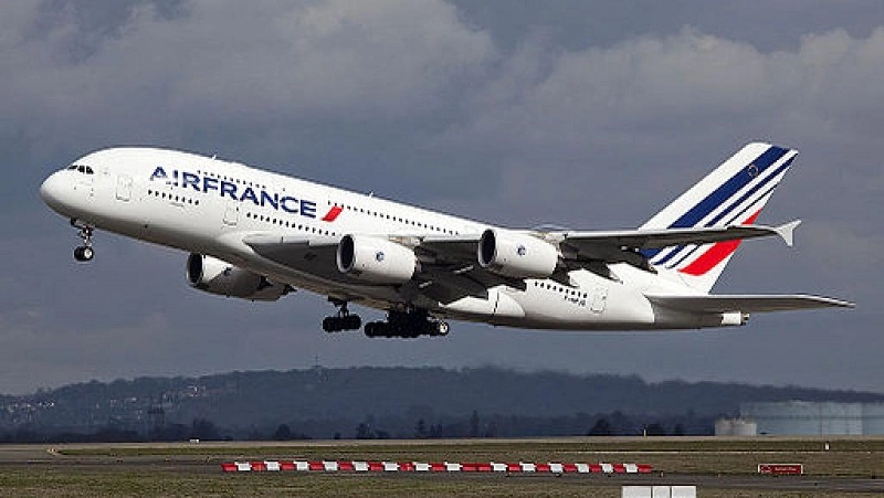 Air France-ის თვითმფრინავის შასის განყოფილებაში 10 წლის ბავშვის ცხედარი აღმოაჩინეს