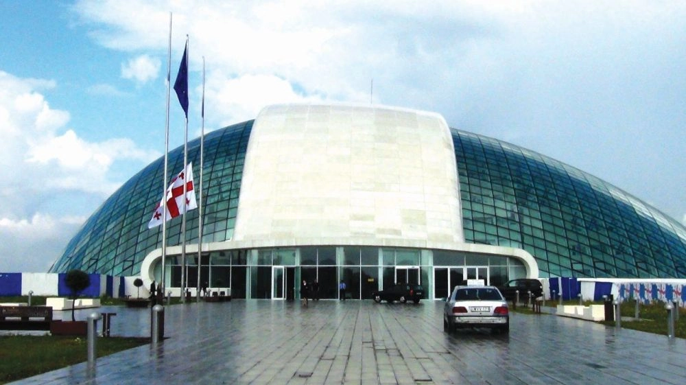 ქუთაისის პარლამენტის შენობა, შესაძლოა, პრეზიდენტს რეზიდენციისთვის შესთავაზონ