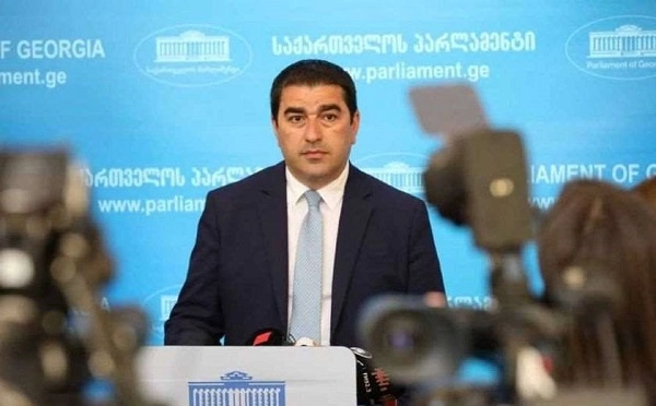 მნიშვნელოვანია ყველამ, მათ შორის საერთაშორისო პარტნიორებმა, მოუწოდონ მიხეილ სააკაშვილს, რომ სასჯელაღსრულების პირობებს შეეგუოს და მოიხადოს სასჯელი - შალვა პაპუაშვილი