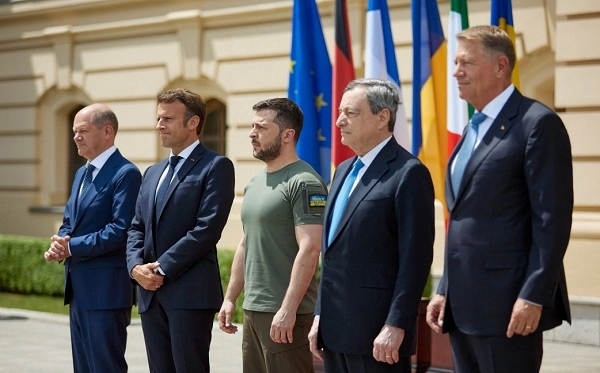 საფრანგეთი, გერმანია, იტალია და რუმინეთი მხარს უჭერენ უკრაინისათვის კანდიდატის სტატუსის დაუყოვნებლივ მინიჭებას