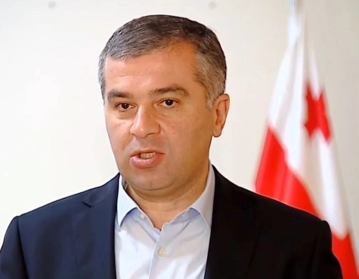 გუშინდელმა ინტერვიუმ კიდევ ერთხელ აჩვენა, რამდენად დასცილდა  სააკაშვილი ქვეყანაში არსებულ პოლიტიკურ რეალობას - დავით ბაქრაძე
