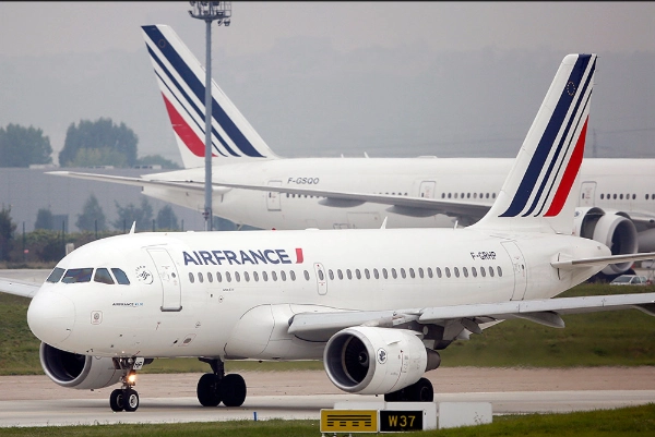 Air France-ის თვითმფრინავი ავარიულ დაშვებამდე რადარებიდან გაქრა 