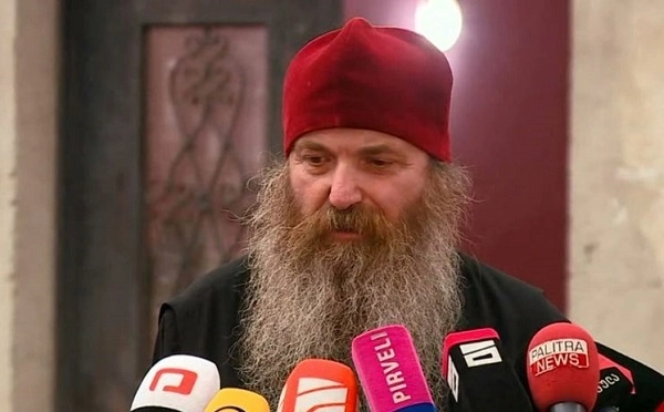  რა უნდოდა, რომ მოდიოდა, ზის და ტირის, როგორც საცოდავი და საწყალი კაცი, გაფუჭების გარდა რას აკეთებს? - მეუფე იაკობი სააკაშვილზე