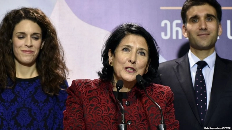 ის ფაქტი, რომ რუსეთი საქართველოს ოკუპირებული ტერიტორიების დამოუკიდებლობას აღიარებს, მასთან ყოველგვარი დიალოგის შესაძლებლობას ბლოკავს - სალომე ზურაბიშვილი