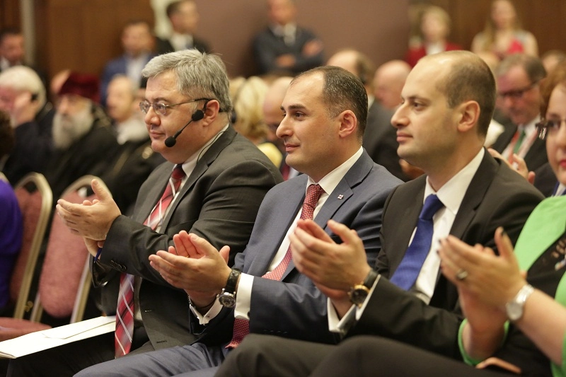 დიმიტრი ქუმსიშვილი ბათუმში მიმდინარე საერთაშორისო კონფერენციაში მონაწილეობს
