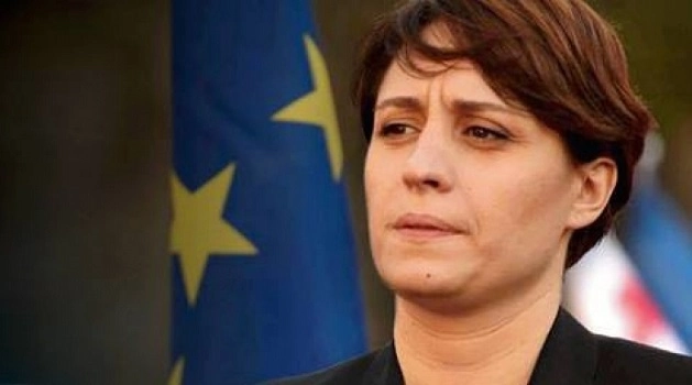 ელენე ხოშტარია: ხელისუფლება გადავიდა თავისუფალი, წესიერი მოაქალაქეების მიმართ ძალადობაზე