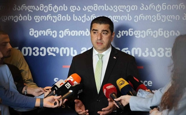 ჩვენ არ გვაქვს იმედი, რომ ოპოზიცია მხარს დაუჭერს იმპიჩმენტს, ამავე დროს, ვიმედოვნებთ, რომ ვიღაცაში მაინც შეიძლება გარკვეულმა კეთილსინდისიერებამ იმუშაოს - შალვა პაპუაშვილი