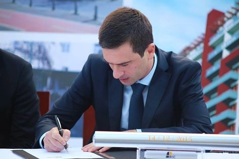 ბათუმში ბარაკების ნაცვლად ახალი საცხოვრებელი სახლის მშენებლობა დაიწყო