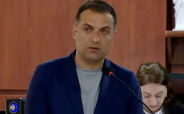 მზია ამაღლობელმა ირაკლი დგებუაძეს სახეში დაარტყა ხელი, ისეთი ხმა იყო დარტყმის შემდეგ, დაიშალა საერთოდ აქცია - გრიგოლ ბესელია