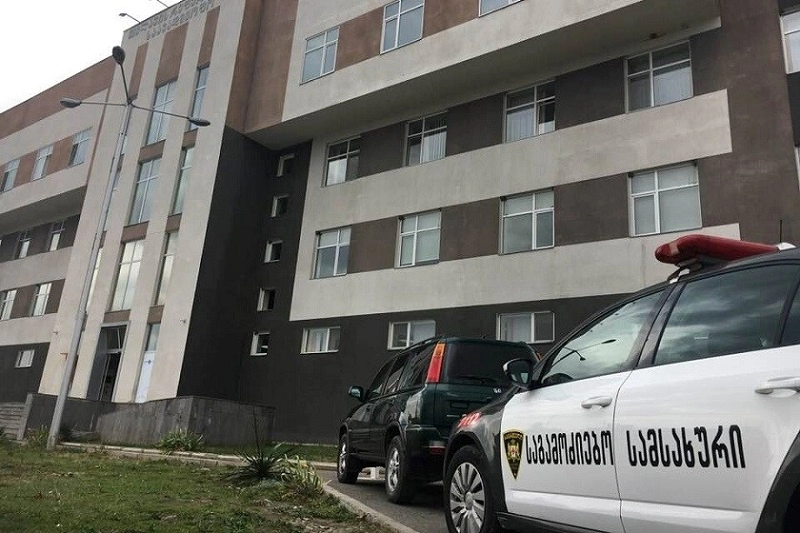 თელავის რეფერალურ საავადმყოფოში პანკისის ინციდენტის დროს დაშავებული 16 პაციენტი რჩება