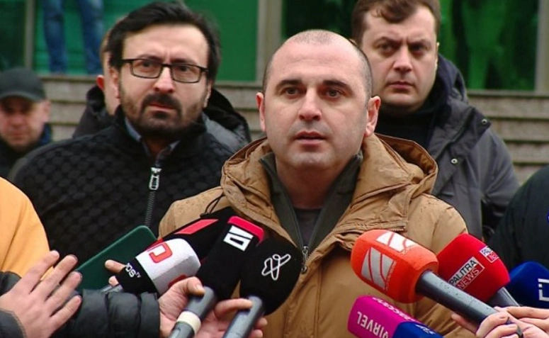 სააკაშვილის თავისუფლების სანაცვლოდ, ვთავაზობ რუსულ ოცნებას - პარლამენტიდანაც გავალთ, საკრებულოებიდანაც და ნაციონალური მოძრაობის ცენტრალურ ოფისსაც ივანიშვილს გადავუფორმებთ - ხაბეიშვილი 