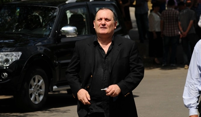 ეს გარეწრები წავიდნენ ციხეში და უნდა ჩალპნენ იქ - სოსო რობაქიძე