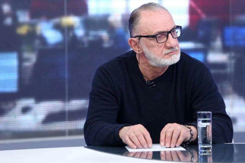 ყარხართ, თქვენ ხართ ნაგავი - ხაინდრავა ჟურნალისტებს