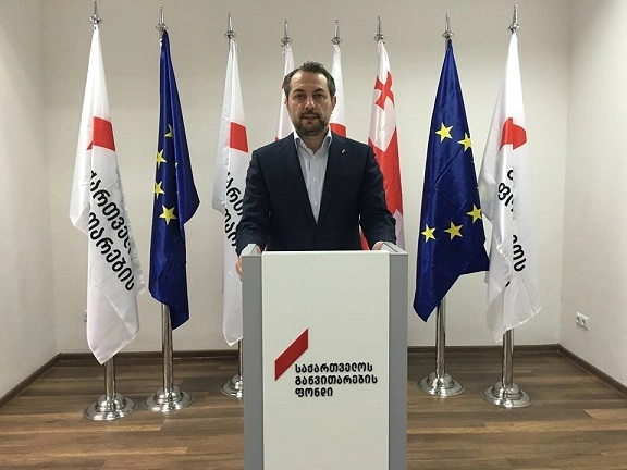 გიორგი რუხაძე: ხელისუფლების პასიურობა ევროზონასთან უვიზო მომოსვლის დროულად მიღების პერსპექტივას საფრთხეს უქმნის