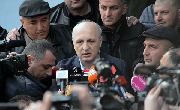 ვანო მერაბიშვილი პოლონეთში მიემგზავრება