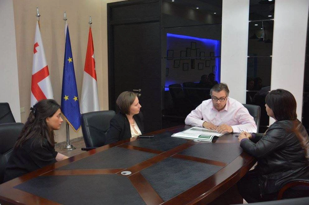 ენერგოსექტორში არსებულ საკითხებთან დაკავშირებით რუსთავის მერი ენერგოომბუდსმენს შეხვდა