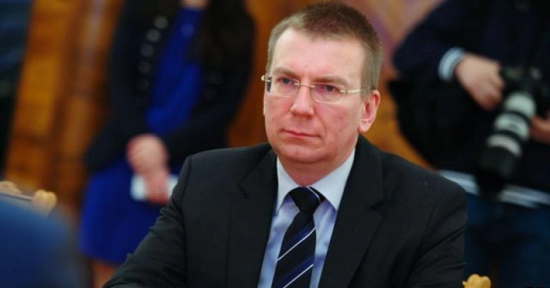 "გისურვებთ დამარცხებას უკრაინასთან ომში" - ლატვიის საგარეო საქმეთა მინისტრი რუსეთს "ულოცავს" რუსეთის დღეს