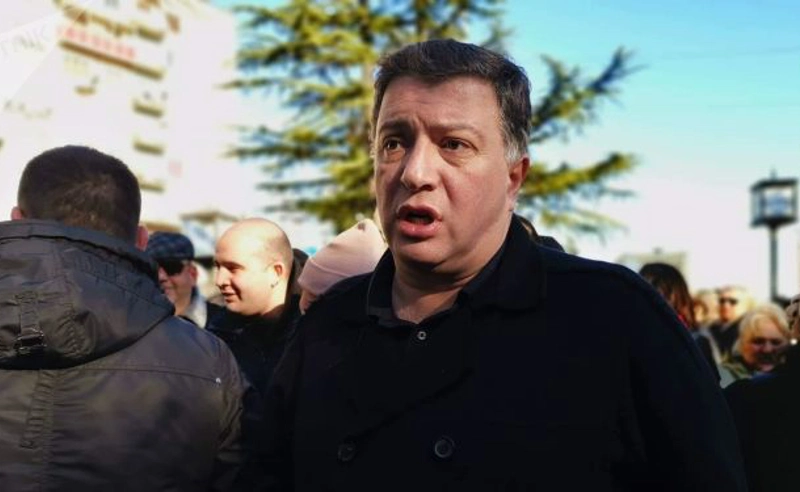 სანამ მაქედან არ გამოგიყვან მე სხვა საქმე არ მაქვს. ვამაყობ შენით, როგორც არასდროს - უგულავა სააკაშვილს