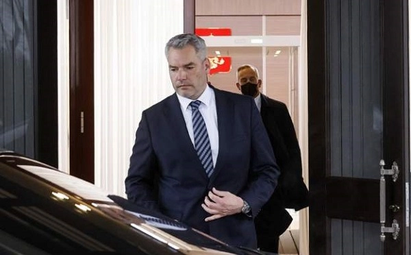 პუტინთან მოლაპარაკებები იყო პირდაპირი, ღია და მკაცრი - ავსტრიის კანცლერი