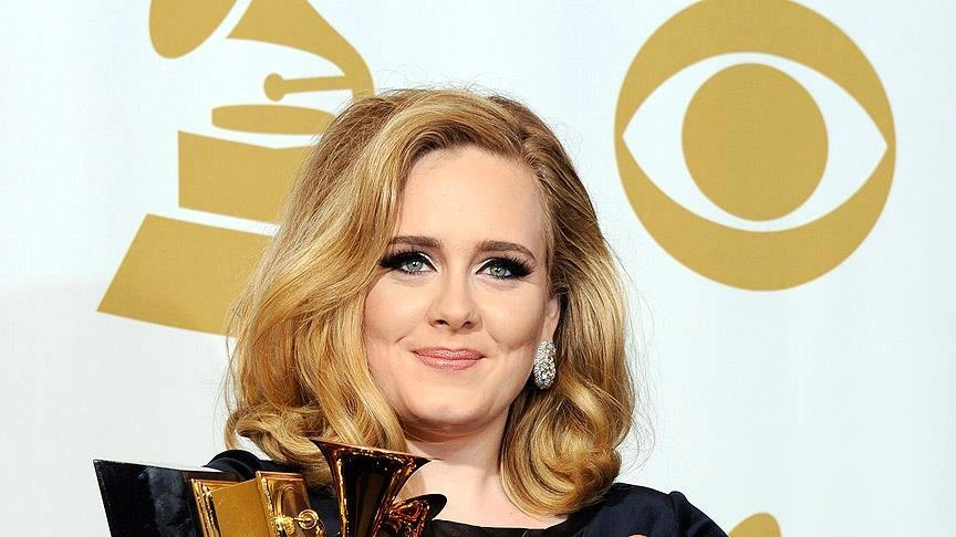 დიდ ბრიტანელ მუსიკოსებს შორის Adele ყველაზე მდიდარია