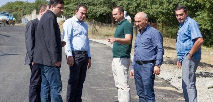 ჯაბა ჯიშკარიანმა კიკეთში ინფრასტრუქტურული სამუშაოები დაათვალიერა 