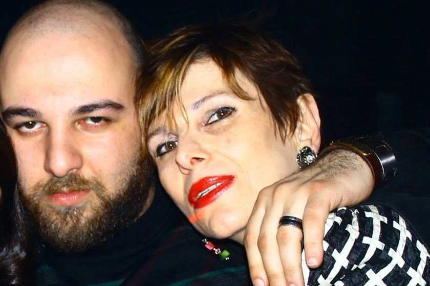დოდო გუგეშაშვილი ღუდუშაურის კლინიკიდან შვილის პანაშვიდზე გადაიყვანეს