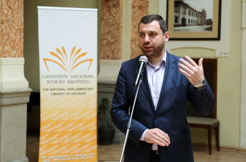გიორგი აბაშიშვილი ,,ინტერნეტი ყველა სოფლის ბიბლიოთეკას'' პროექტის შემაჯამებელ შეხვედრას დაესწრო