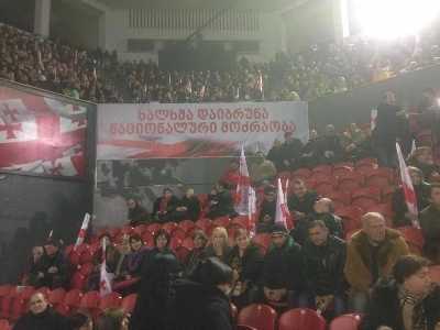 სპორტის სასახლეში ,,ნაციონალური მოძრაობის” ყრილობა მიმდინარეობს