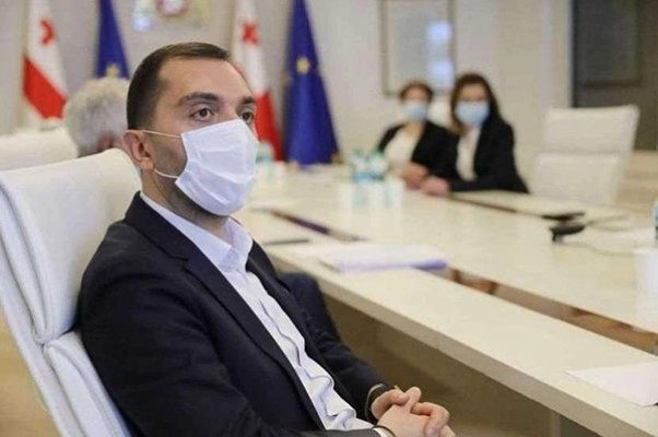 შეზღუდვები თუ გამარტივდება, დიდი ალბათობით, ახალი წლის შემდგომ ყოველდღიურად, საშუალოდ 6 000-მდე შემთხვევა იქნება - კულუმბეგოვი