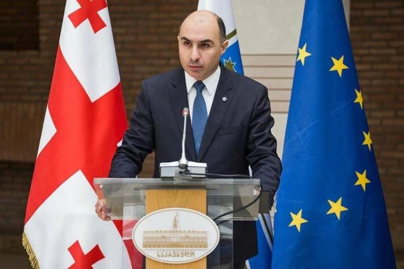 ენმ თედო კობახიძის წინააღმდეგ წაყენებულ ბრალდებებზე გამოძიების დაწყებას ითხოვს