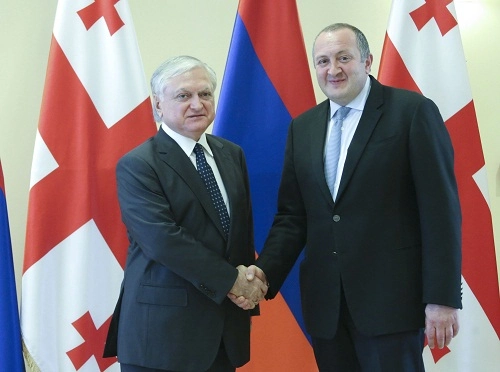 პრეზიდენტი სომხეთის რესპუბლიკის საგარეო საქმეთა მინისტრს შეხვდა