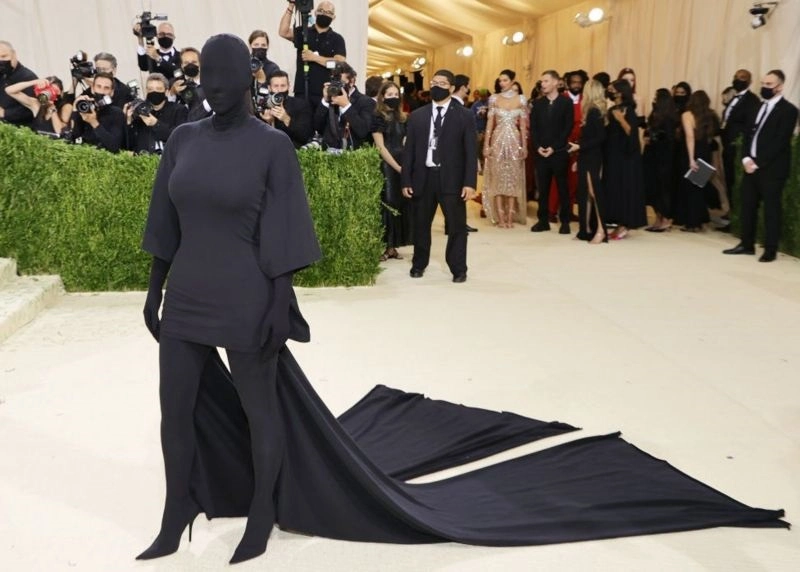 ვარსკვლავები 2021 წლის Met Gala -ზე | ფოტოები