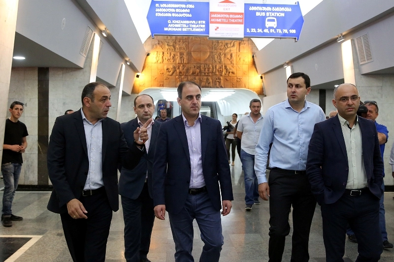 დავით ნარმანიამ ,,ახმეტელის თეატრის'' განახლებული მეტროსადგური გახსნა
