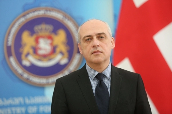 დავით ზალკალიანი შეხვედრებს თეთრი სახლის წარმომადგენლებთან მართავს