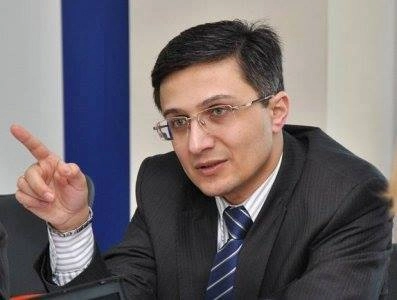 ლევან ალაფიშვილი: საკონსტიტუციო სასამართლოს პროცესების მონაწილედ წარმოჩენა, ძალიან უსუსრი ბრალდებაა