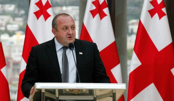 საქართველოს პრეზიდენტმა პარლამენტის რიგგარეშე სხდომა 3-4 ივნისს დანიშნა