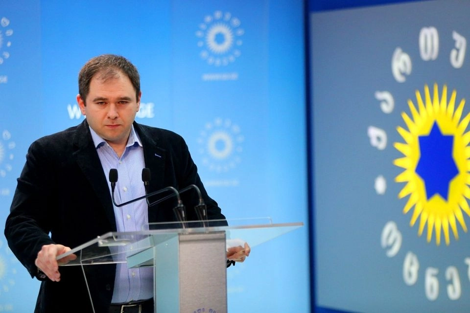 მართლა გაუგებარია, რა გახდა უკრაინის ელჩის გაწვევის მიზეზი, ეს თუ მოხალისეების გაგზავნას ეხება, საქართველო მათ ხელს არ უშლის - ნიკოლოზ სამხარაძე