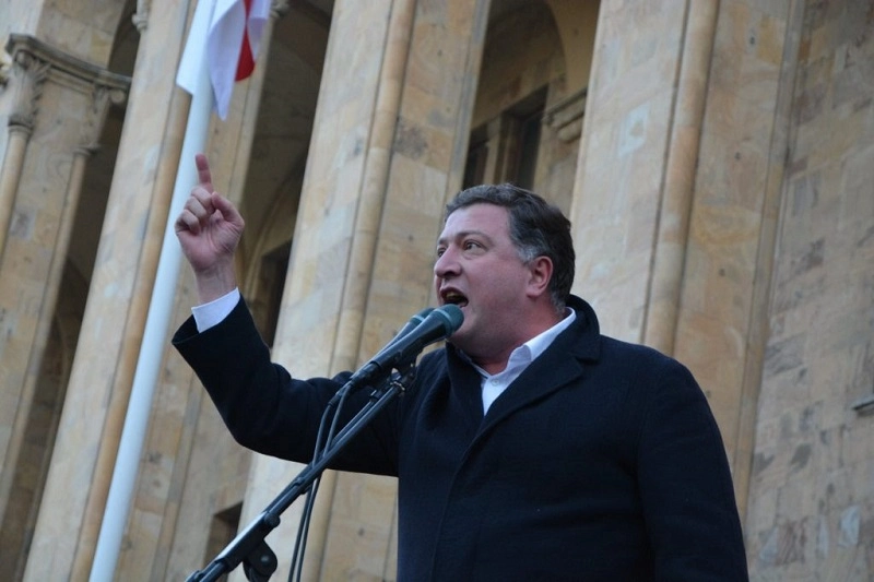 გიგი უგულავა კარანტინის წესების დარღვევისთვის 2 000 ლარით დაჯარიმდა 