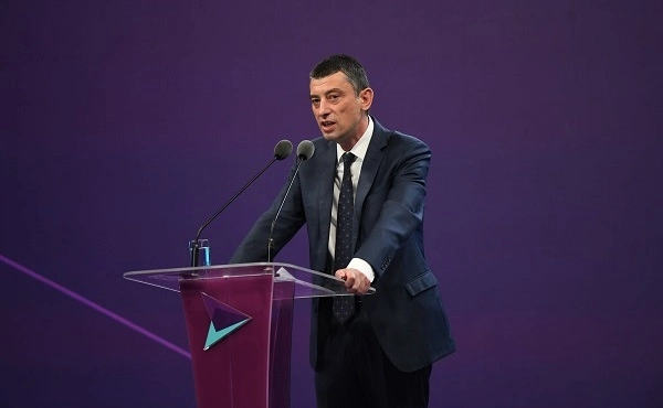 20 ივნისს ზოგი ვაჟბატონი ვერ ვიპოვეთ პარლამენტში - გახარია "ოცნების" დეპუტატებზე