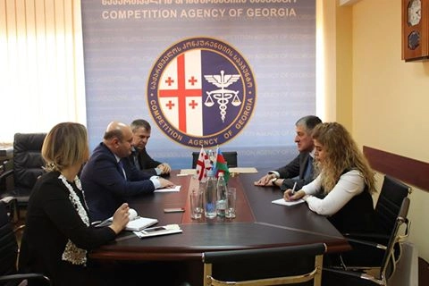  ნოდარ ხადური აზერბაიჯანის ელჩს შეხვდა