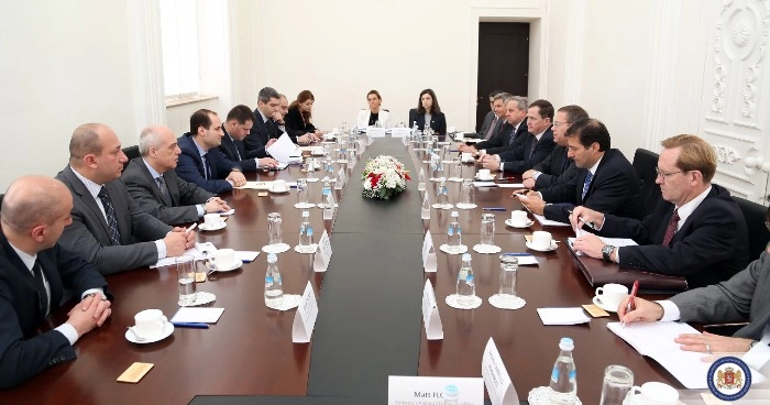 ამერიკული მხარე მიესალმება ქვეყნის პროგრესს ეკონომიკური რეფორმების განხორციელების კუთხით