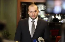 „ქართული ოცნების" პოლიტსაბჭოში გიორგი კვირიკაშვილს მამუკა ბახტაძე შეცვლის