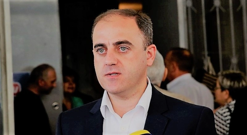  დიდი ძალისხმევა მოუწევთ იმისთვის, რომ ორად გაყოფილი ჯგუფი რამეს დაემსგავსოს - დავით ნარმანია ენმ-ის შესახებ