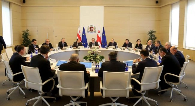  მთავრობა აირბალონიანი ავტოსატრანსპორტო საშუალების პირველადი ინსპექტირების ვადებს ცვლის