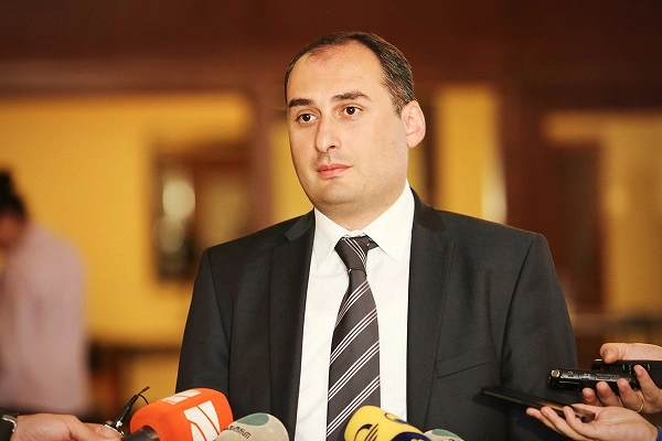 დიმიტრი ქუმსიშვილის განცხადებით,  აბრეშუმის გზის ფორუმზე  ძალიან მნიშვნელოვანი საკითხები განიხილება